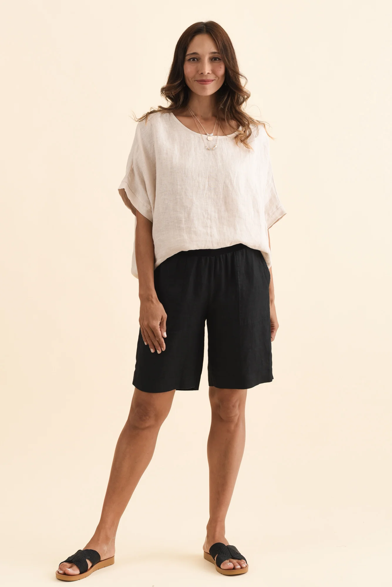 Aster Black Linen Shorts - Image 7