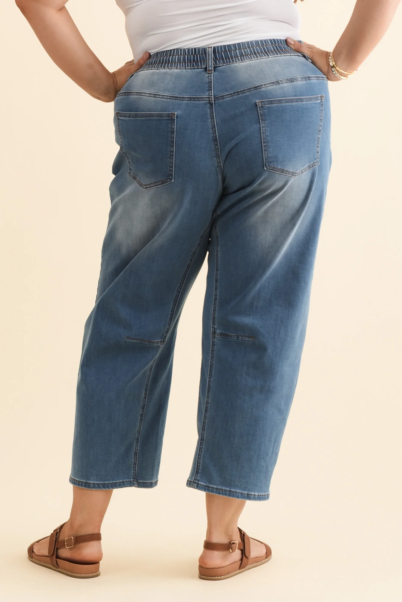 BB Barrel Blue Jeans - Image 11