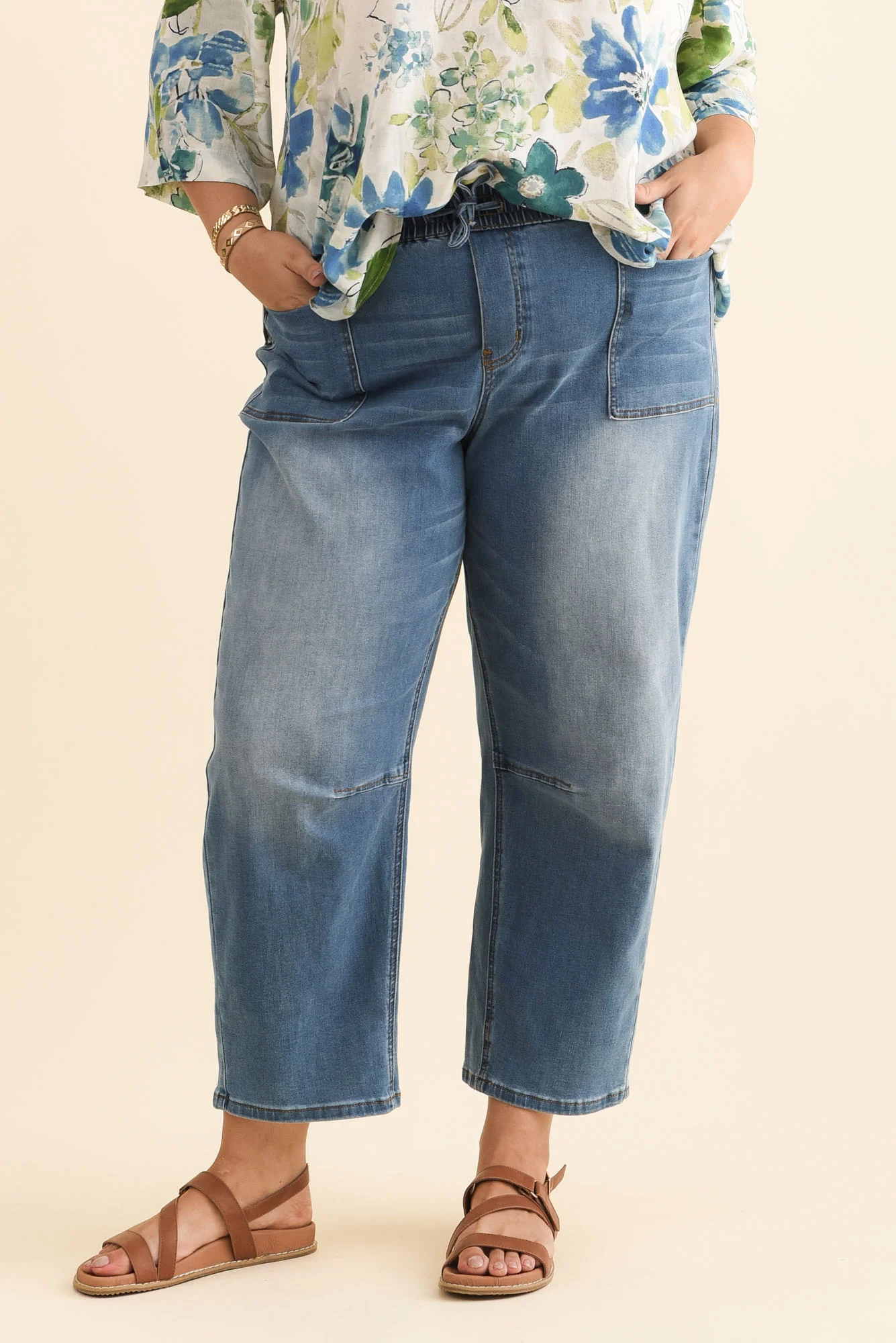 BB Barrel Blue Jeans - Image 8