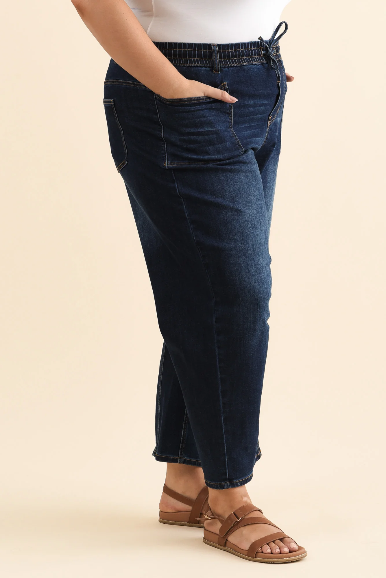 BB Barrel Dark Blue Jeans - Image 11