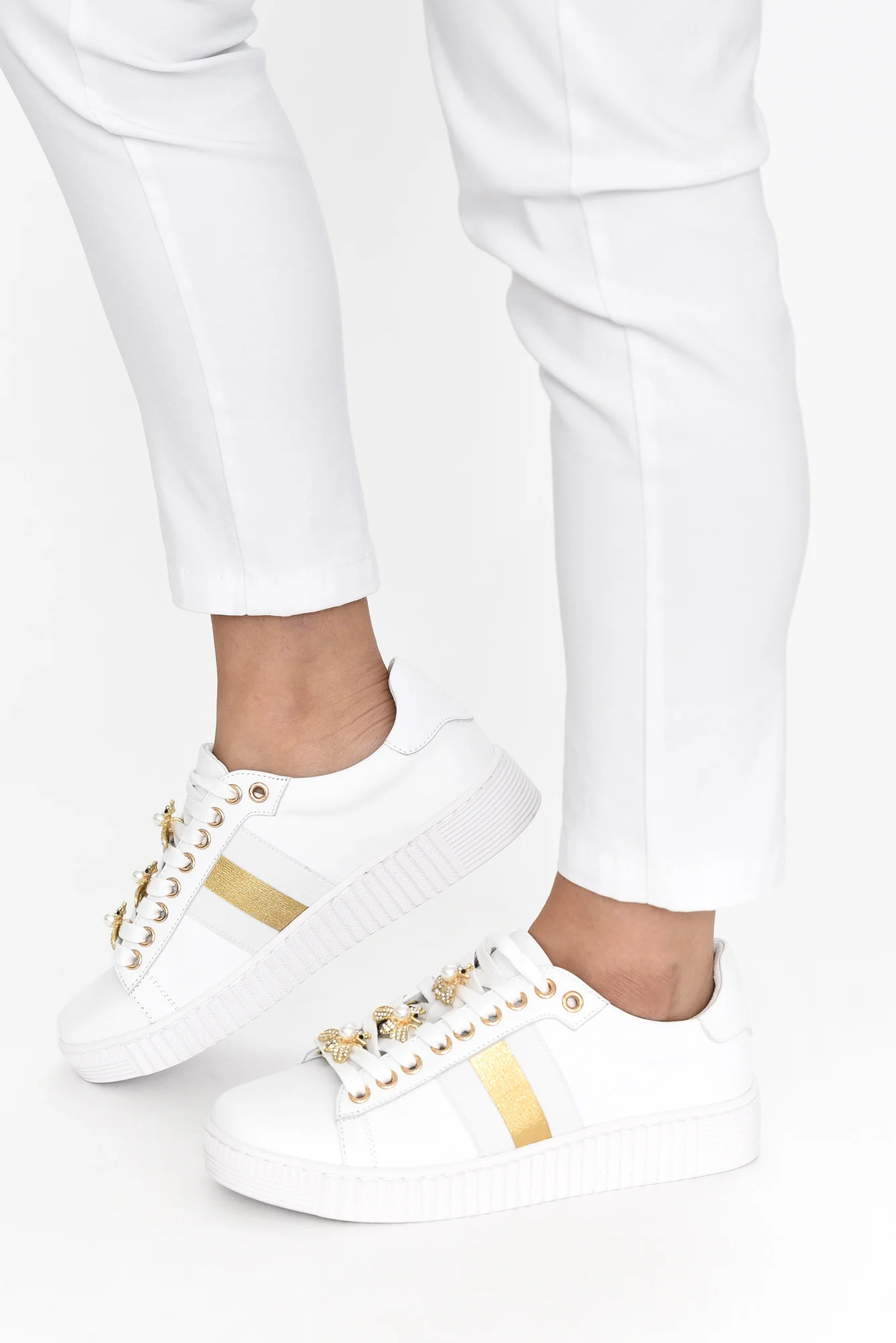 Bee White Stripe Leather Sneaker - Image 5