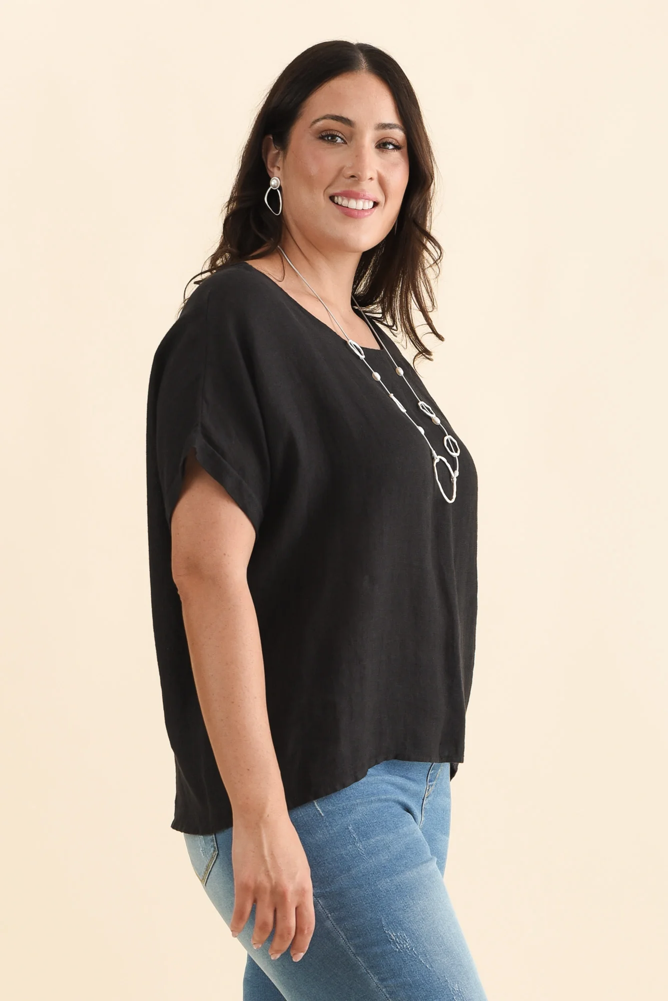 Chaya Black Linen Top - Image 9