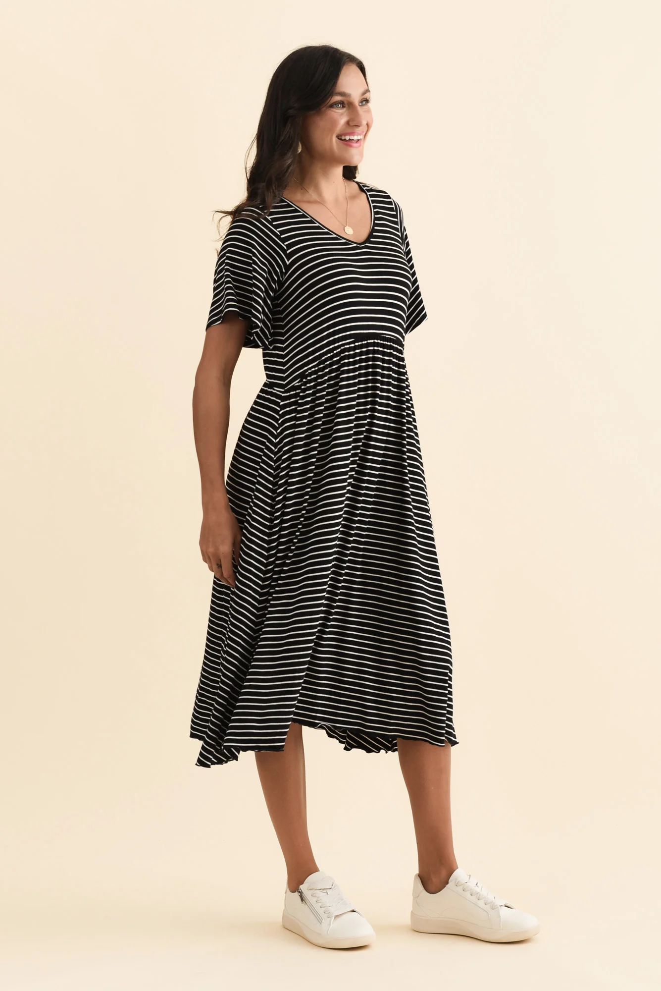 Donna Black Stripe Gathered Dress - Image 3