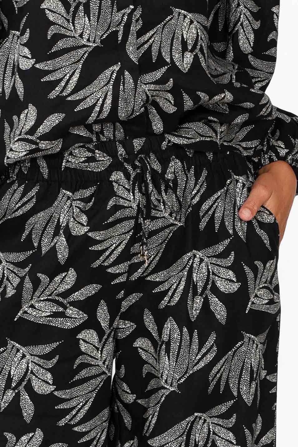 Eleri Black Palm Linen Wide Leg Pants - Image 5