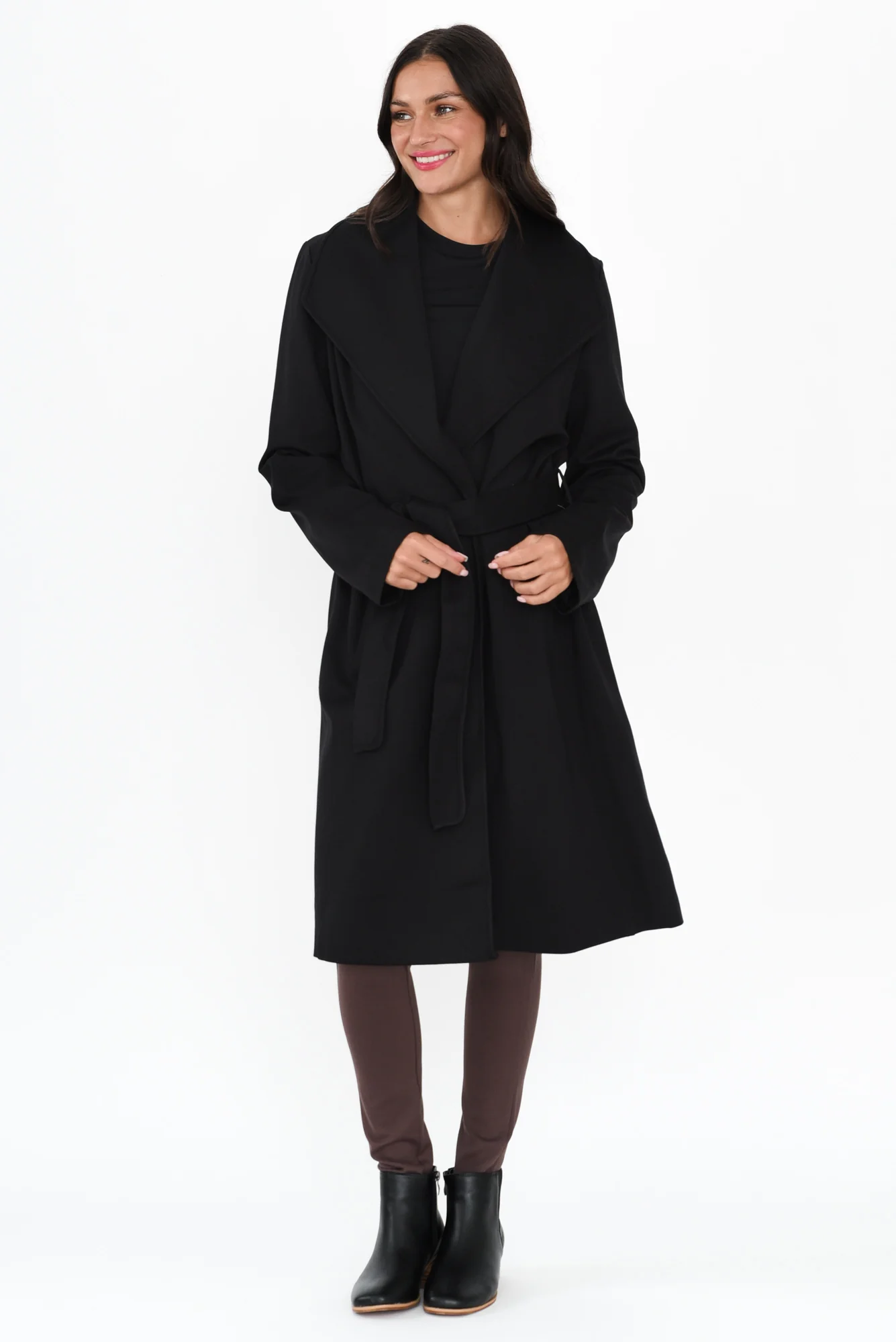 Gabriel Black Collared Coat - Image 7