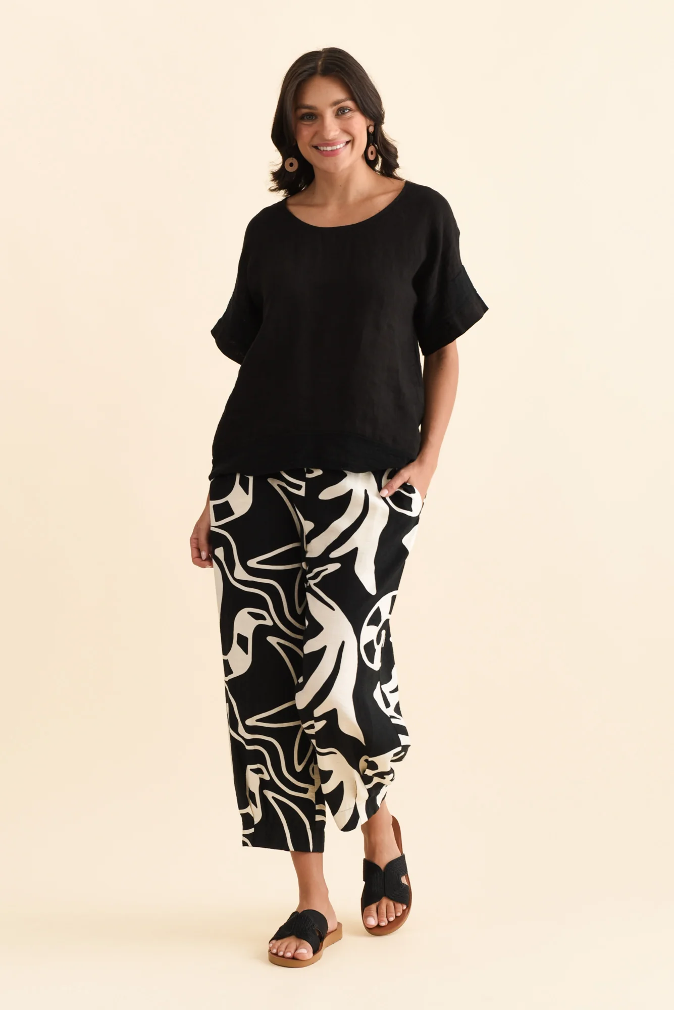 Hallie Black Palm Pocket Pants - Image 3