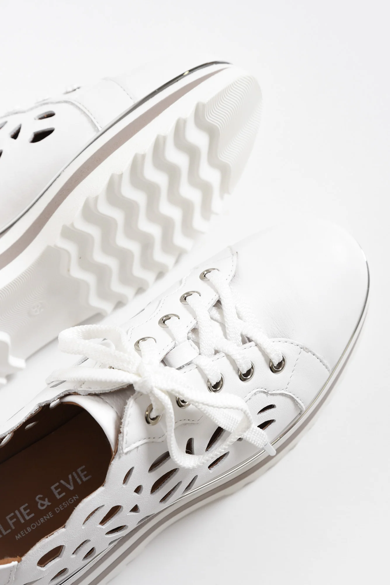 Holiday White Leather Platform Sneaker - Image 5