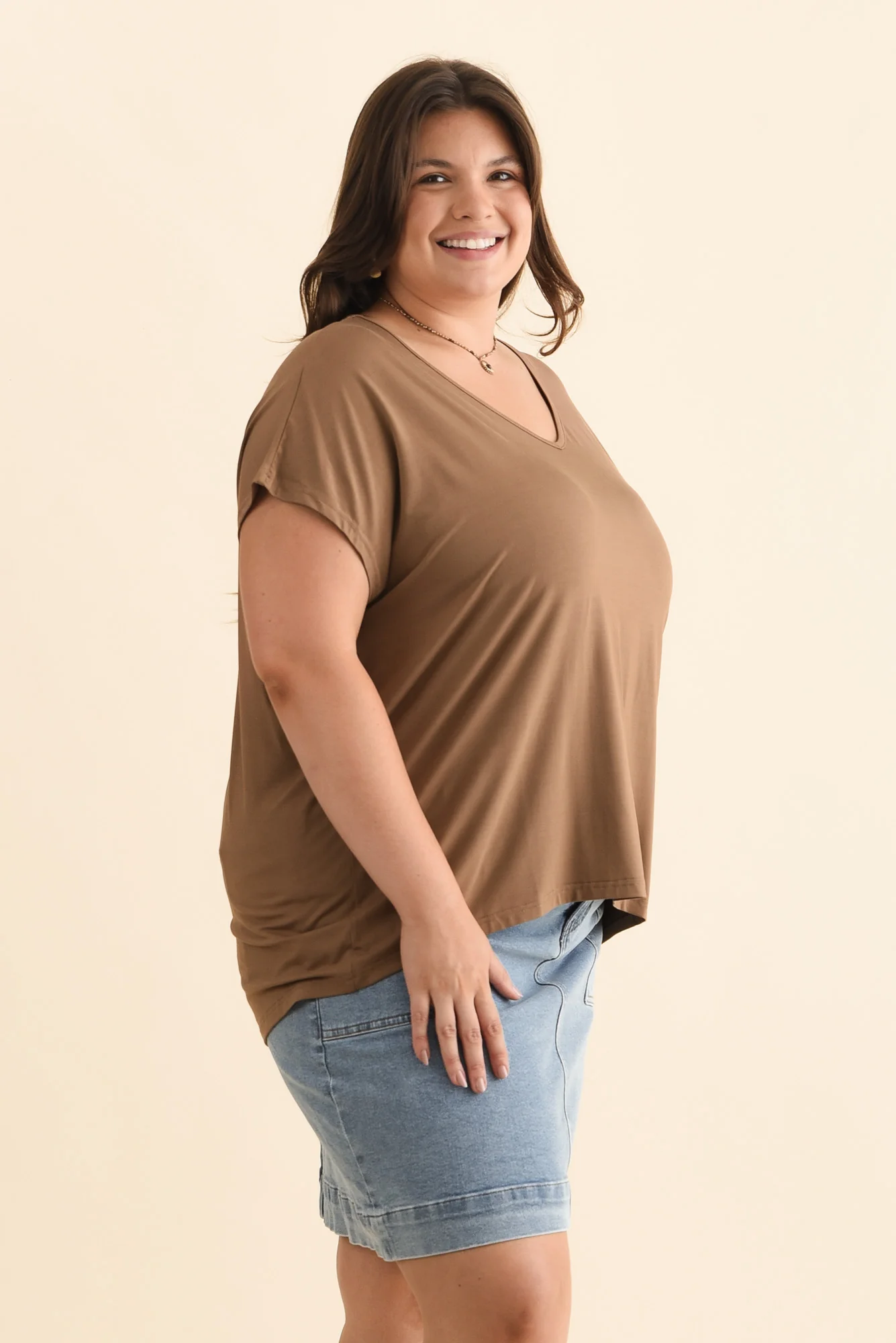 Jenner Mocha V Neck Tee - Image 10