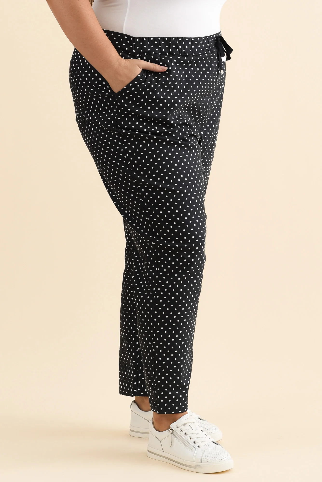 Kenzie Navy Spot Drawstring Pants - Image 9