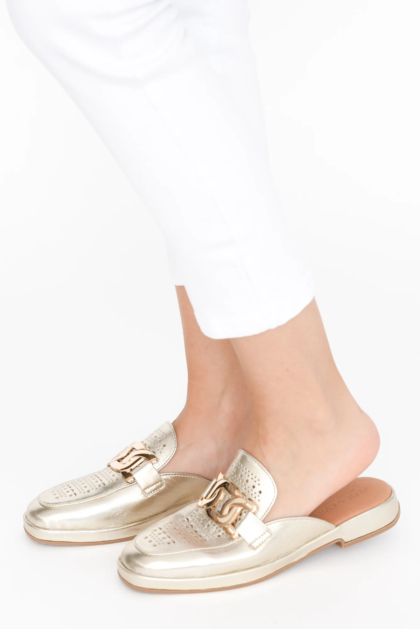 Labour Gold Leather Cut Out Mule - Image 5