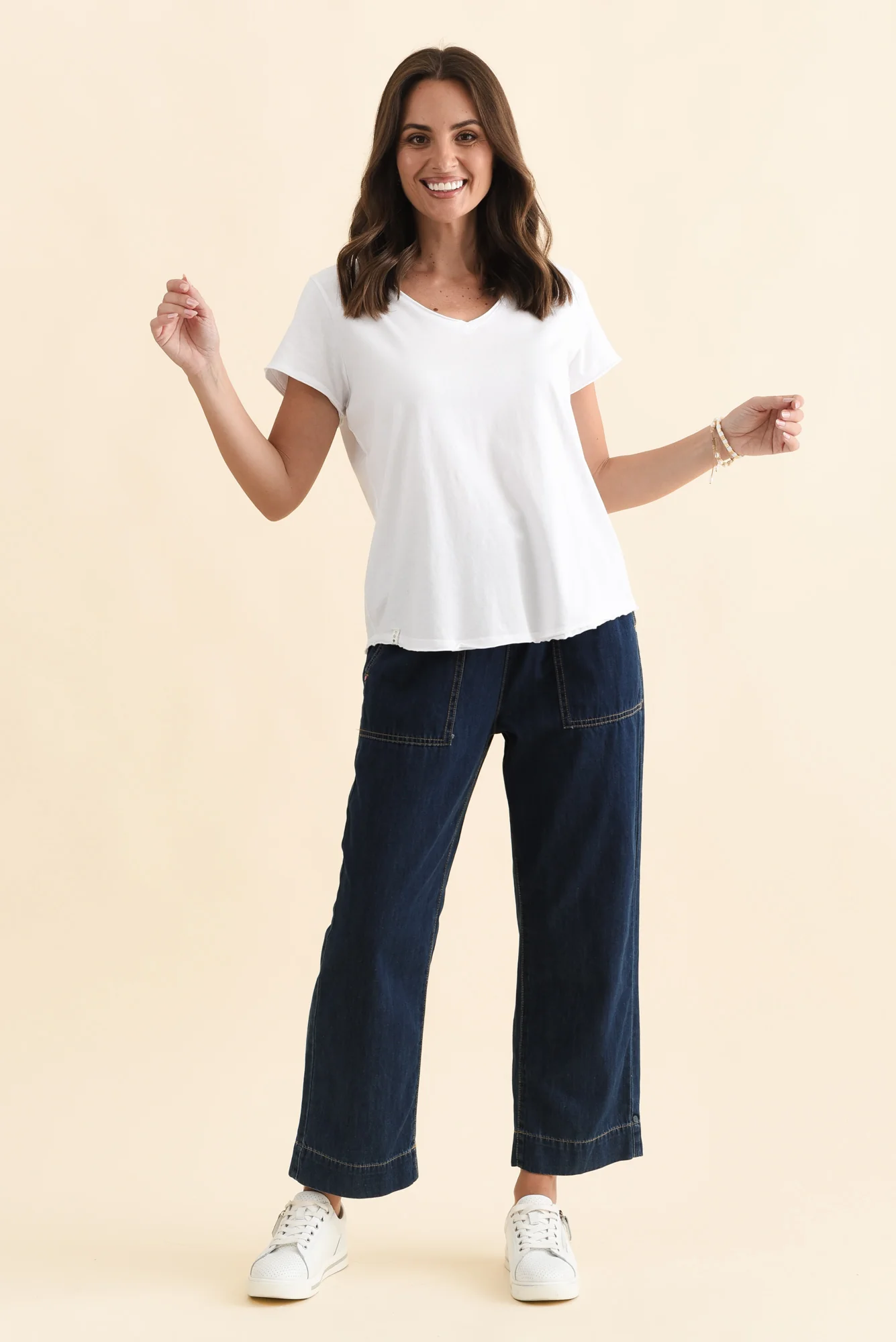 Maggie White Cotton Vee Tee - Image 7