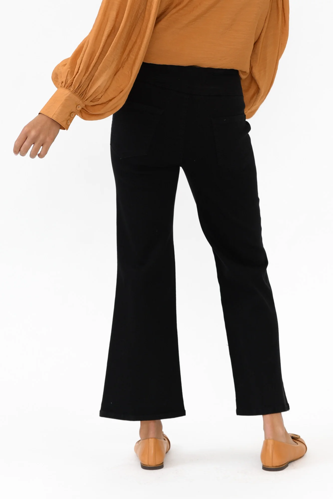Nicola Black Wide Leg Jeans - Image 11