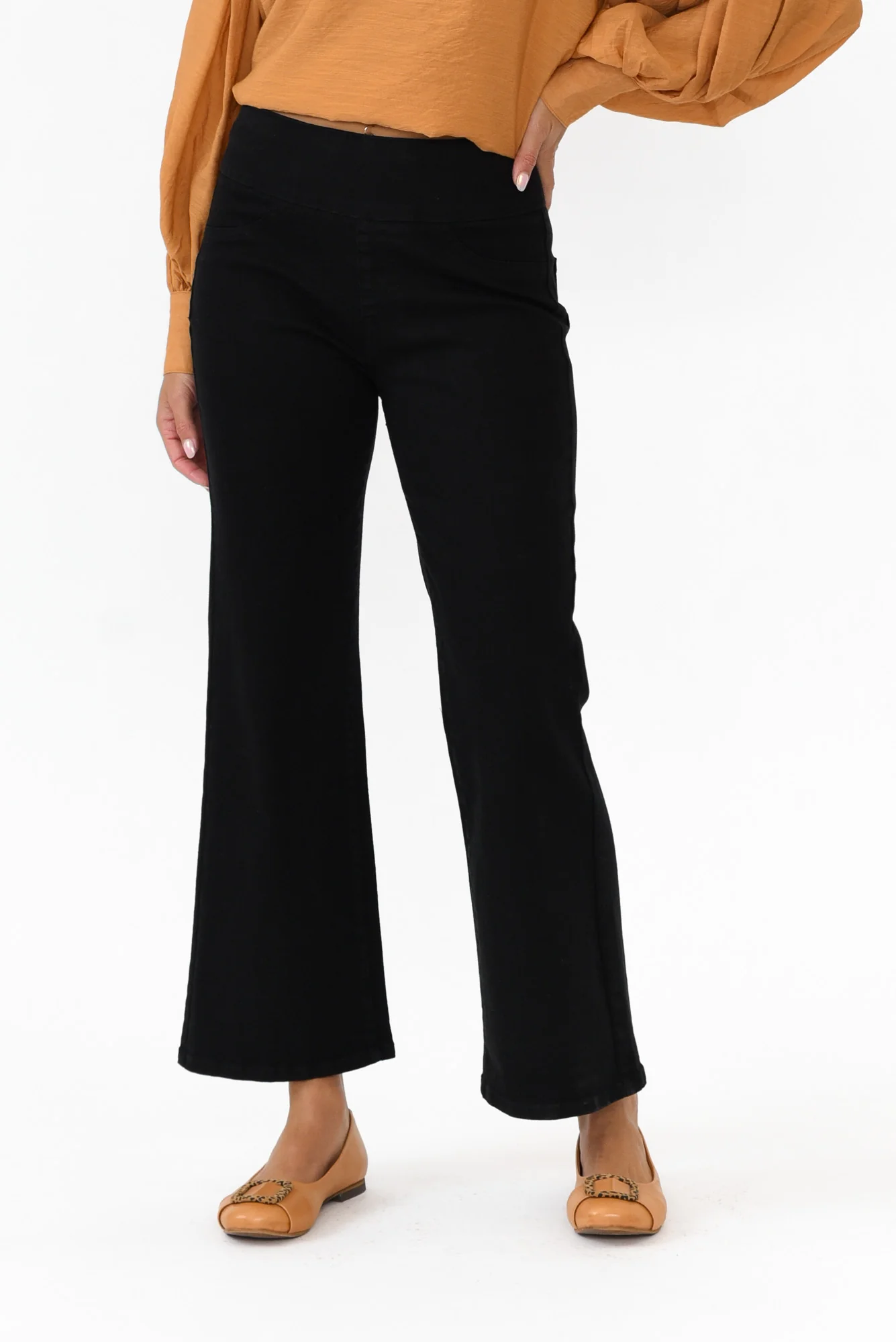 Nicola Black Wide Leg Jeans - Image 8