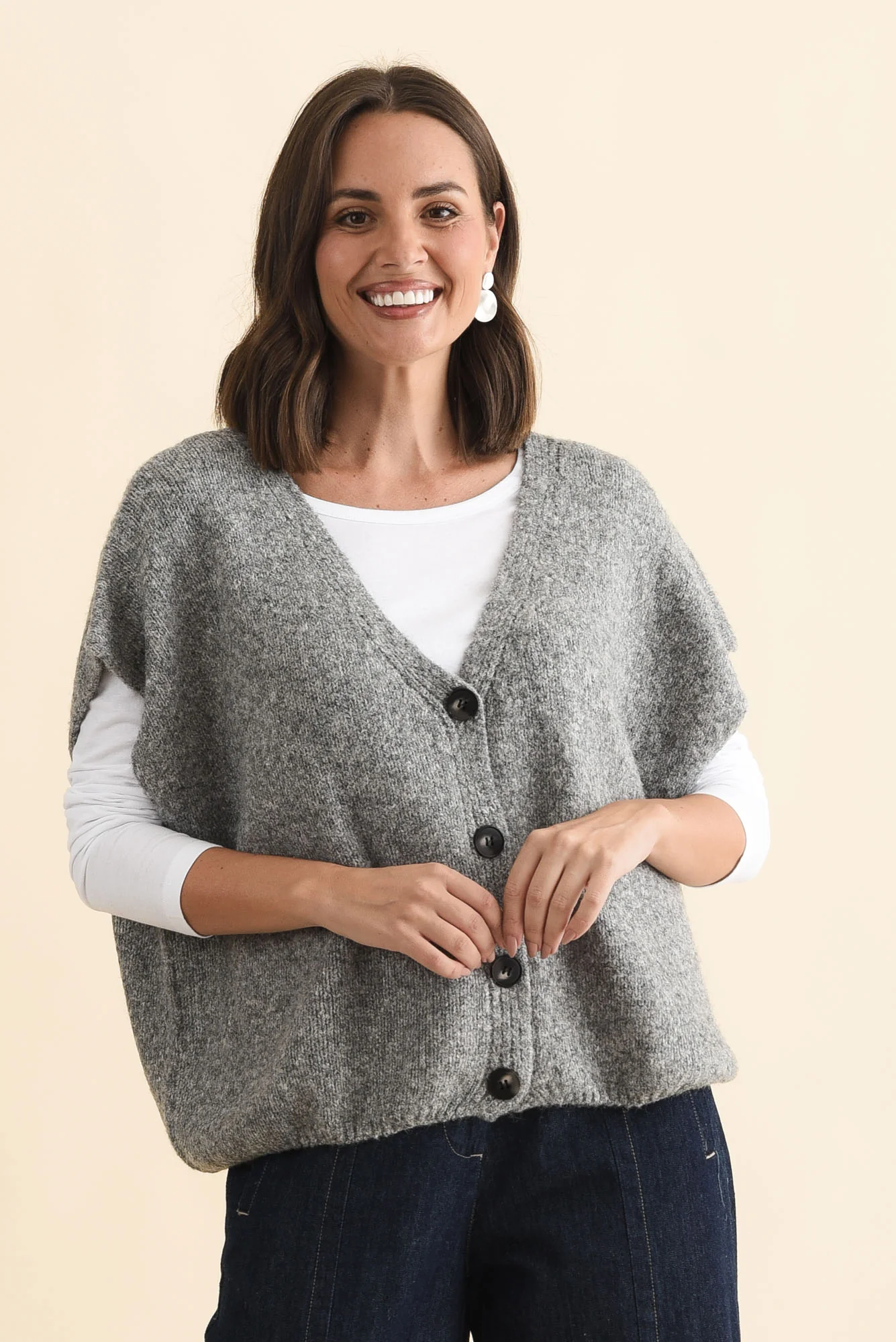 Facebook | New Arrivals Try-On