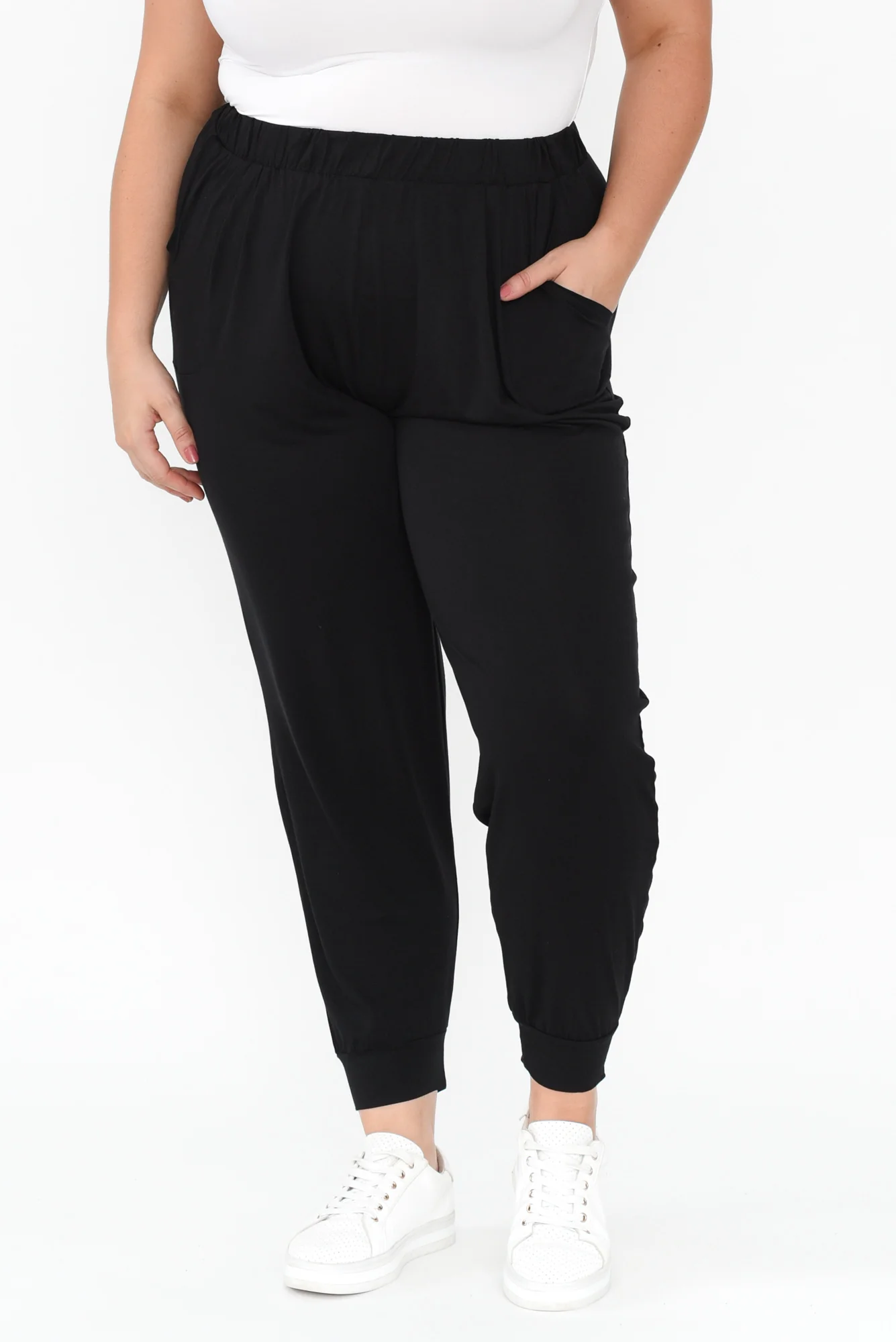 Black Weekend Pants - Image 11