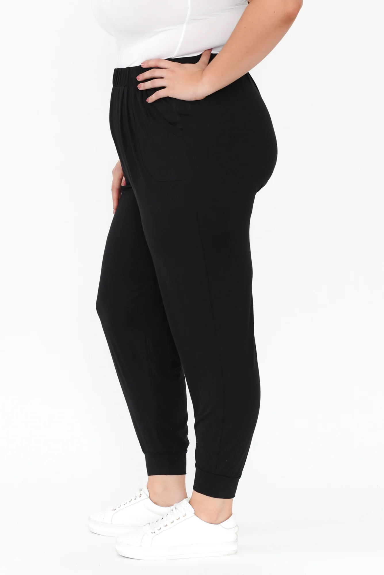 Black Weekend Pants - Image 13
