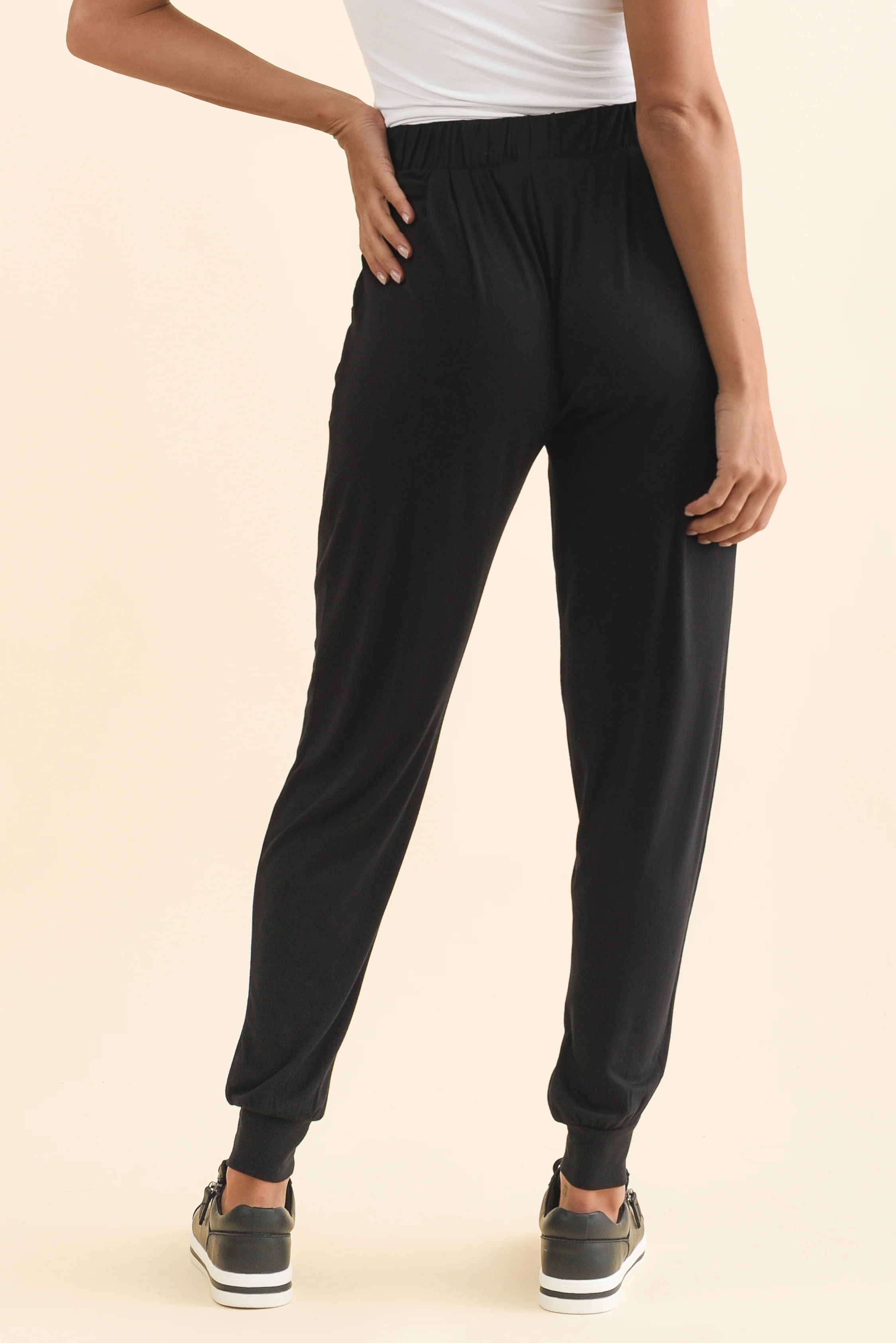 Black Weekend Pants - Image 5