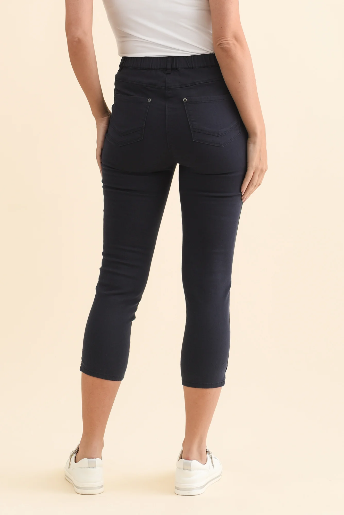 Reed Navy Stretch Cotton Capri Pants - Image 4