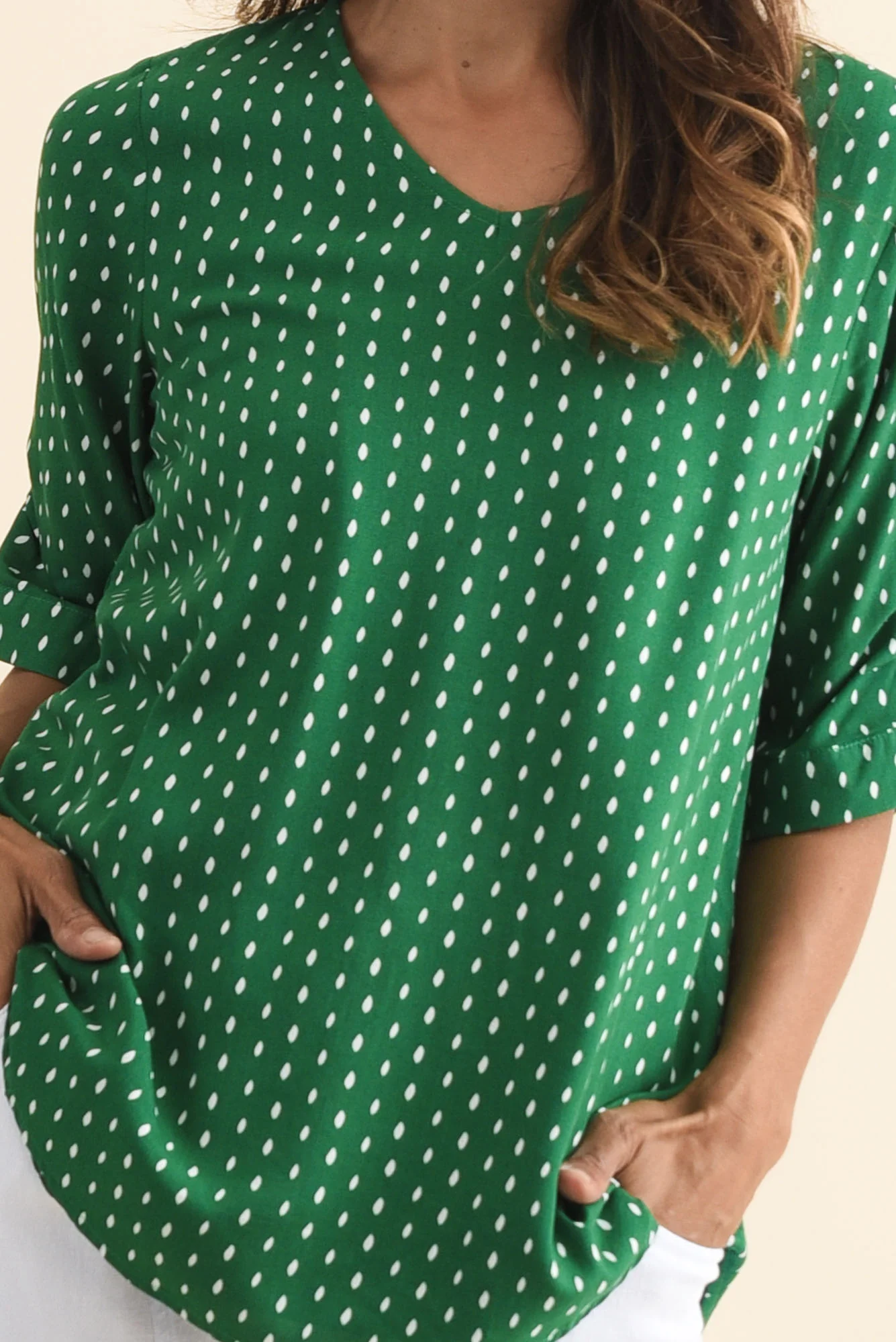 Riveria Green Dash V Neck Top - Image 5