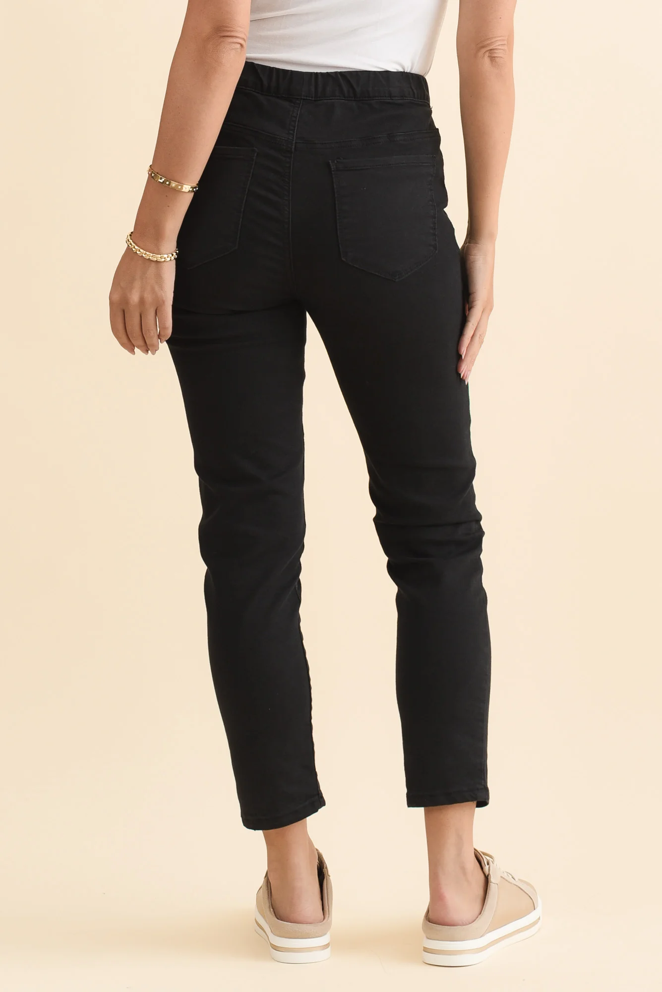 Zadie Distressed Black Stretch Jeans - Image 4