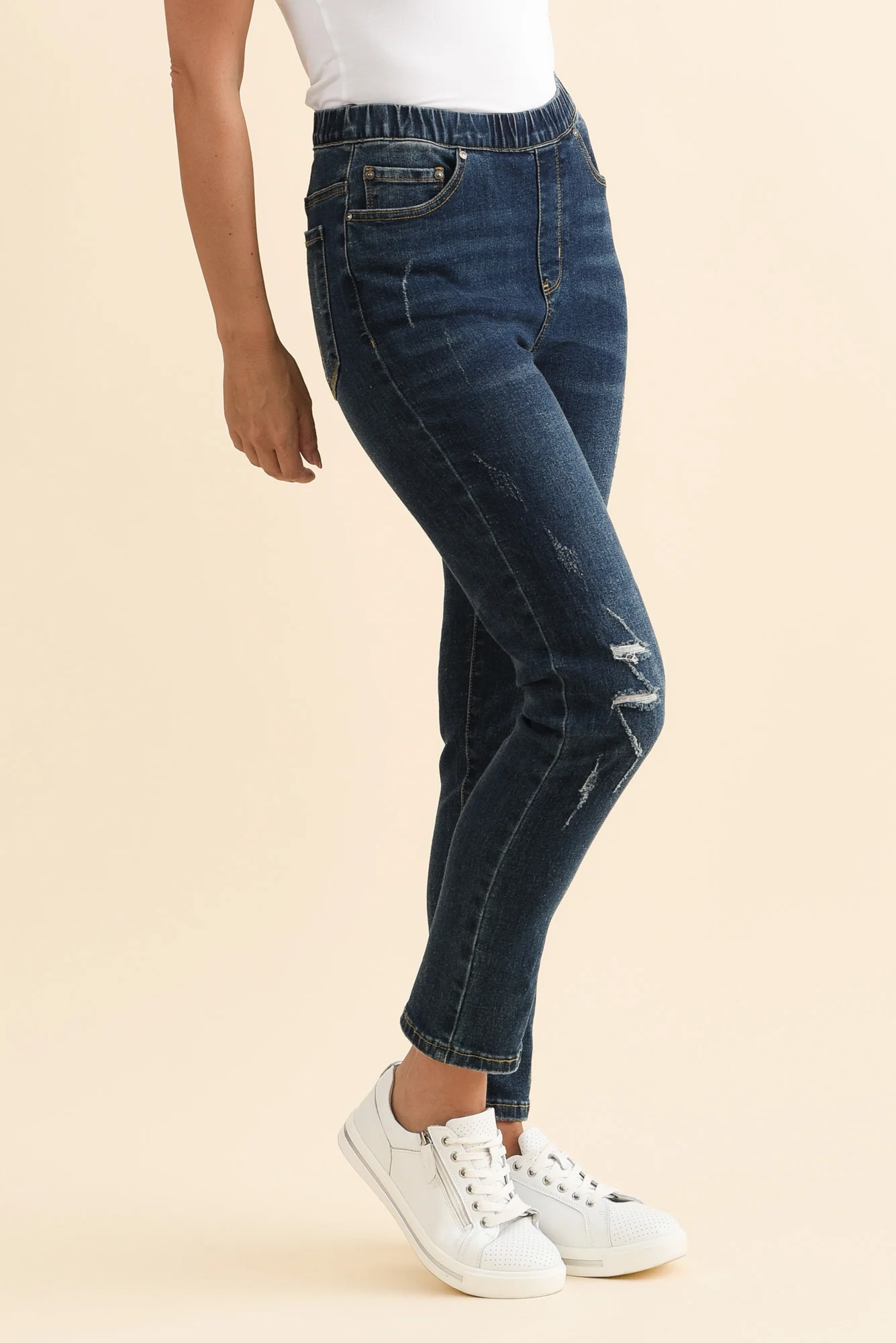 Zadie Distressed Dark Blue Stretch Jeans - Image 4